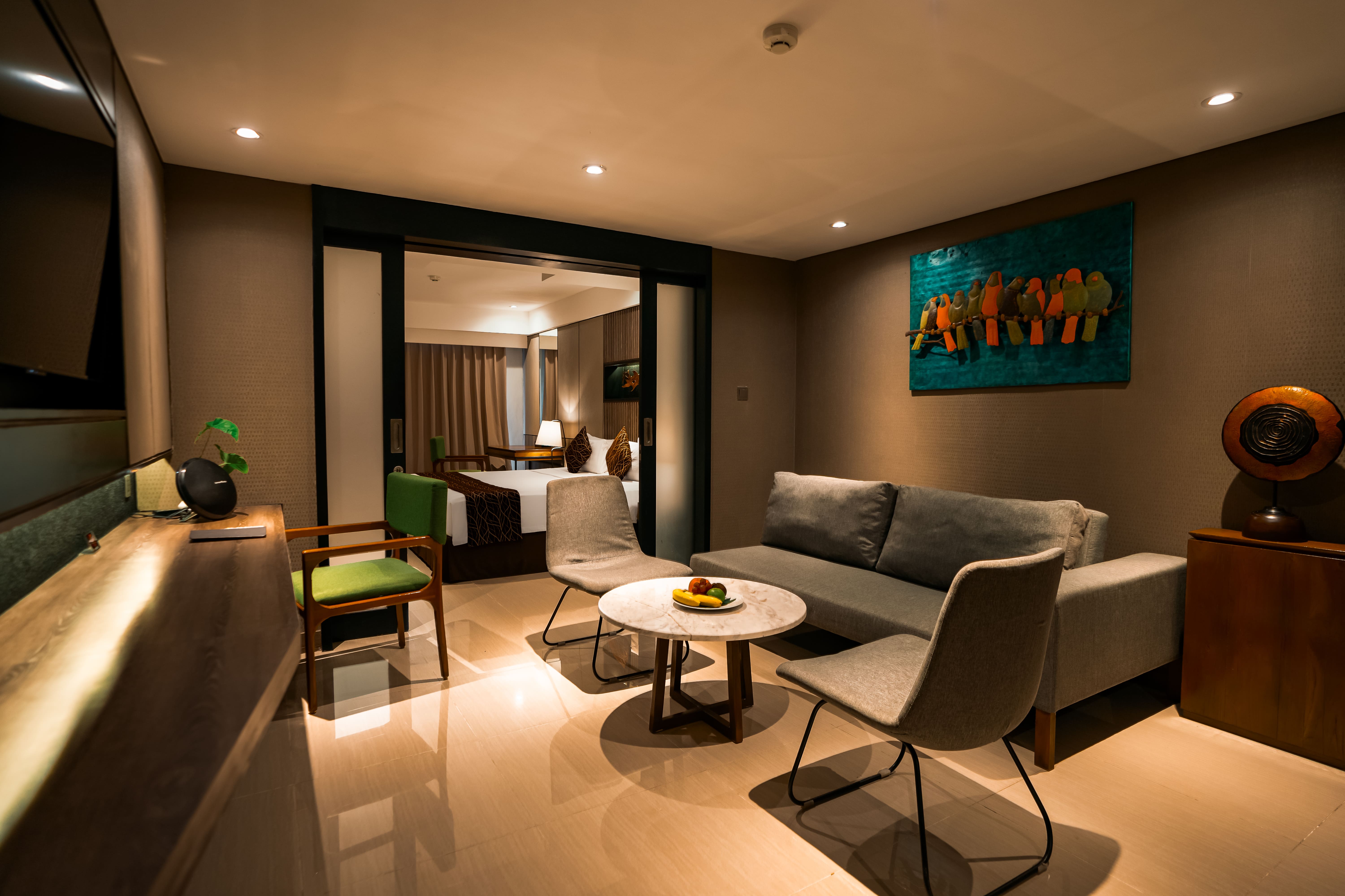 1737421149.4168_The_Nest_Hotel_Bali_executive_suite_room-5.jpg